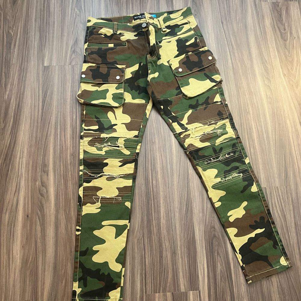 https://hyperdenim.com/products/woodland-camo-cargo-pants